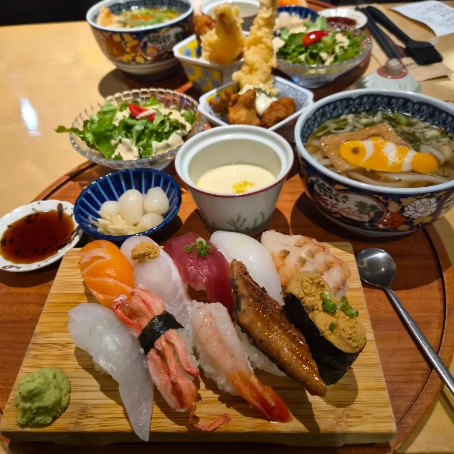 The table spread at Sushi Doku The Songdo after finishing the meal