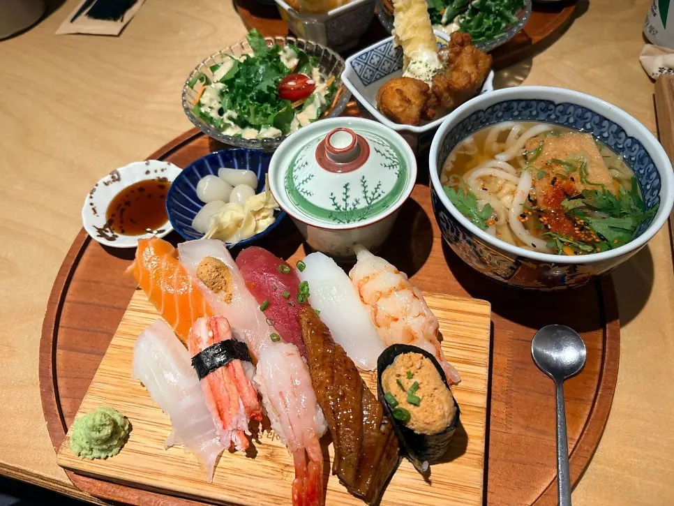 Overhead view of the sushi set arrangement