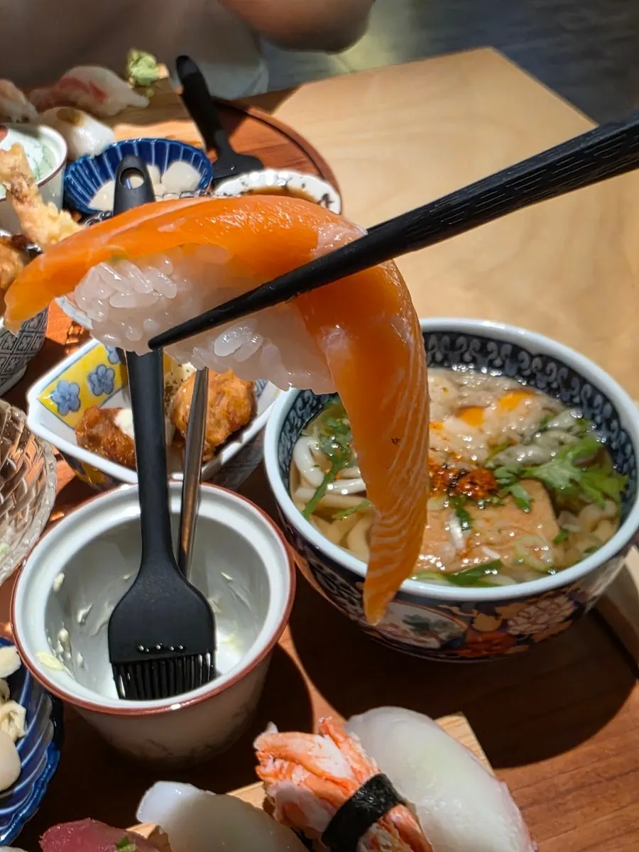 광어와 참돔 초밥