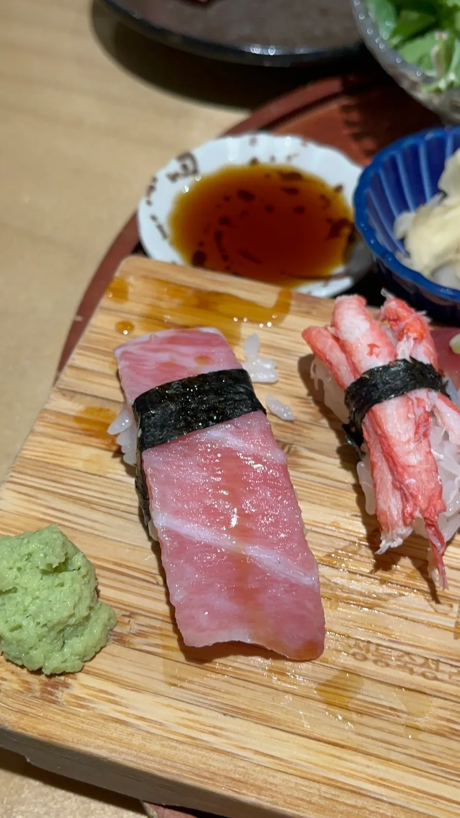 Otoro sushi plated