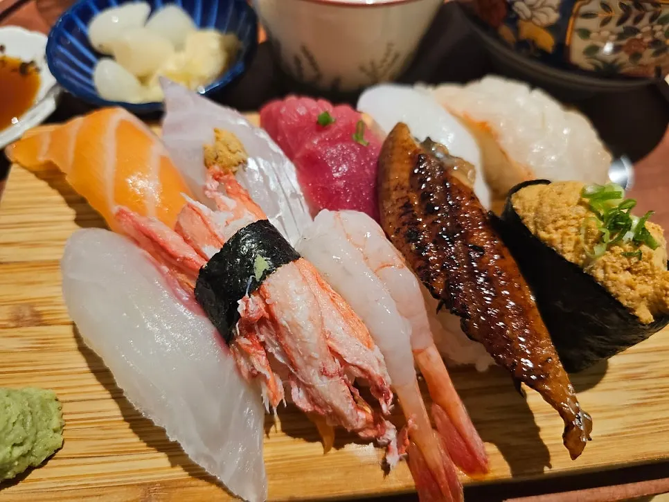 Full table spread of the Premium Sushi Set at Sushi Doku The Songdo