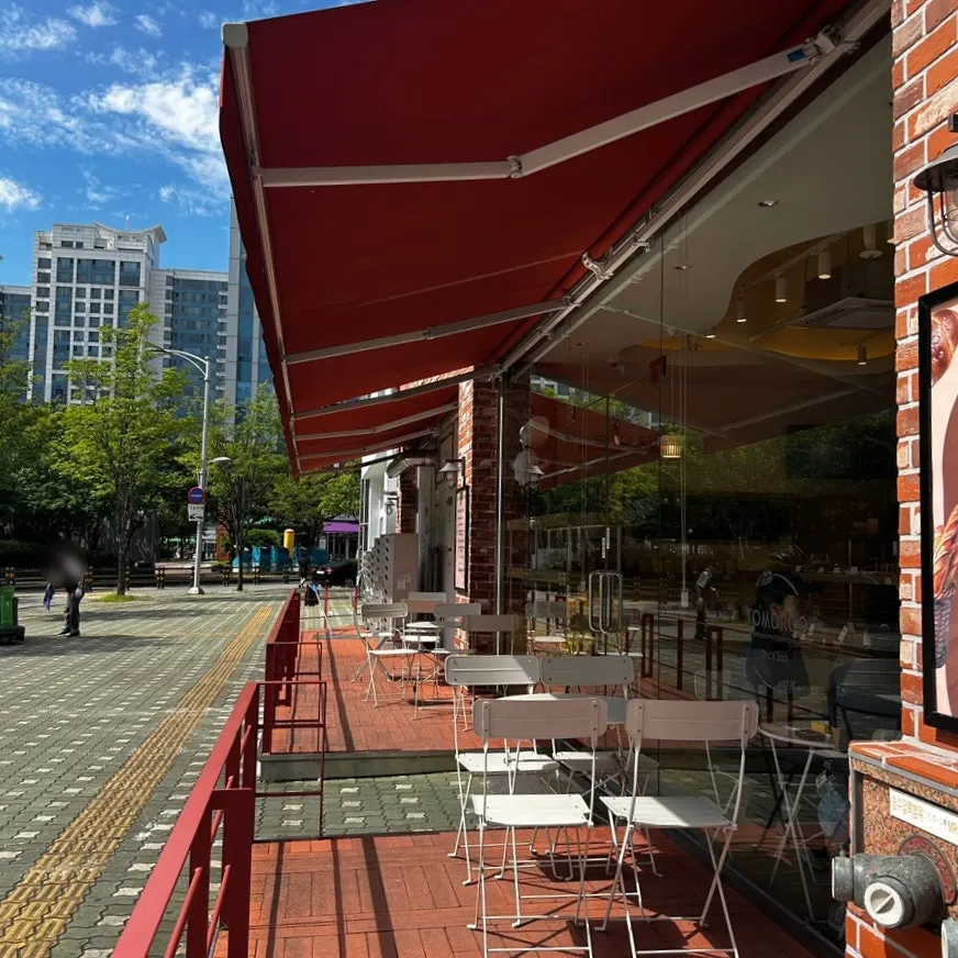 Bakery building and parking information