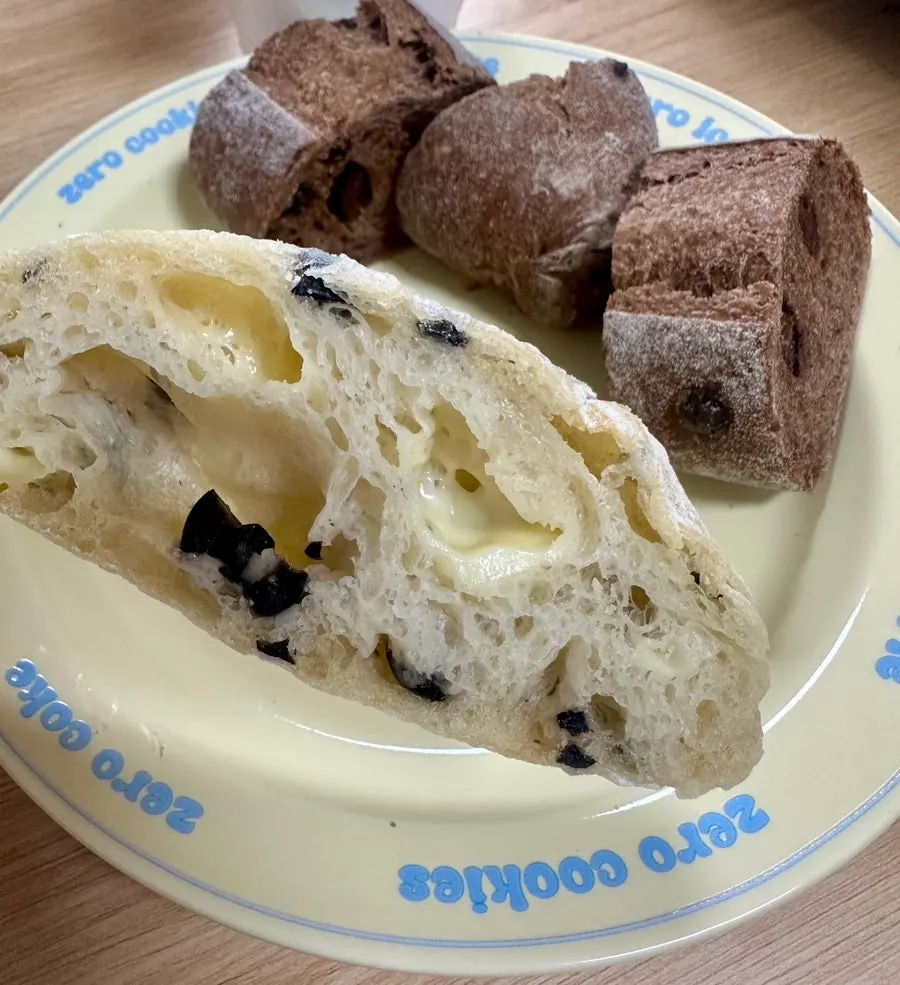 Choco baguette dipped in fresh cream