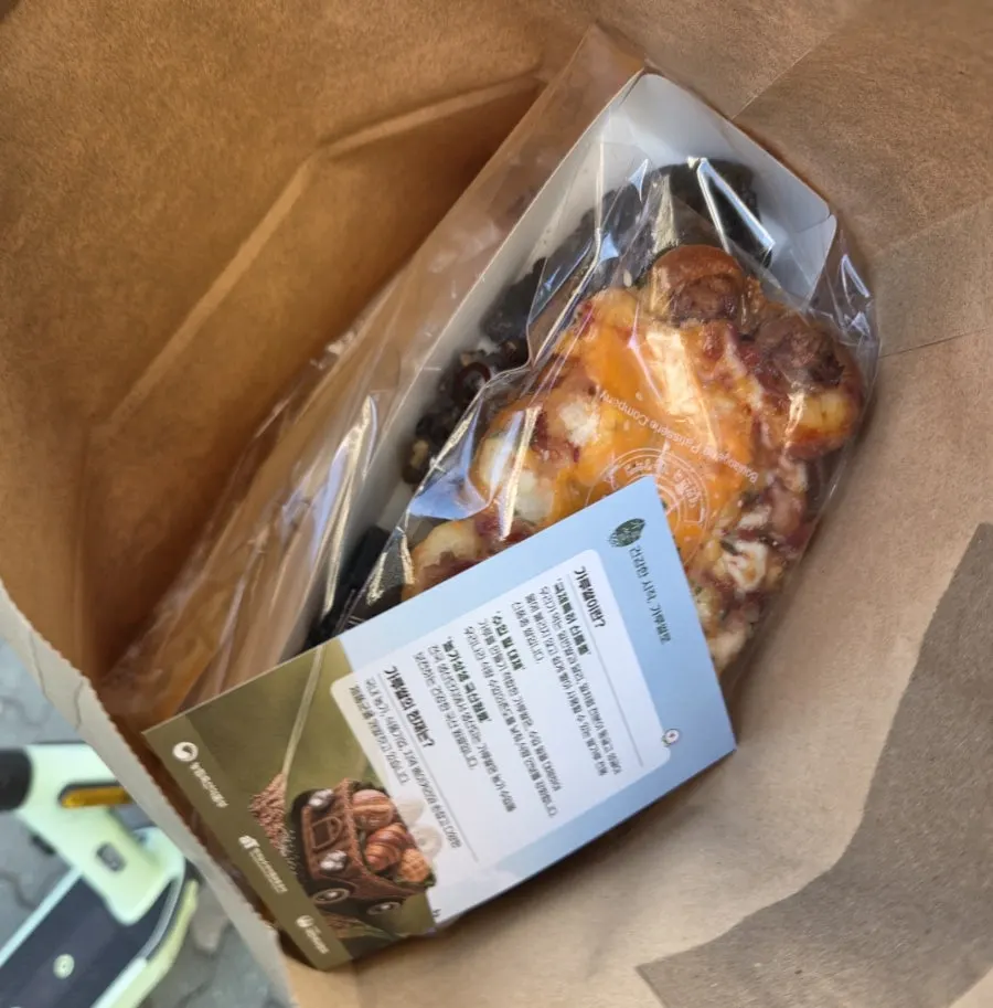 Packed bread bags and tray