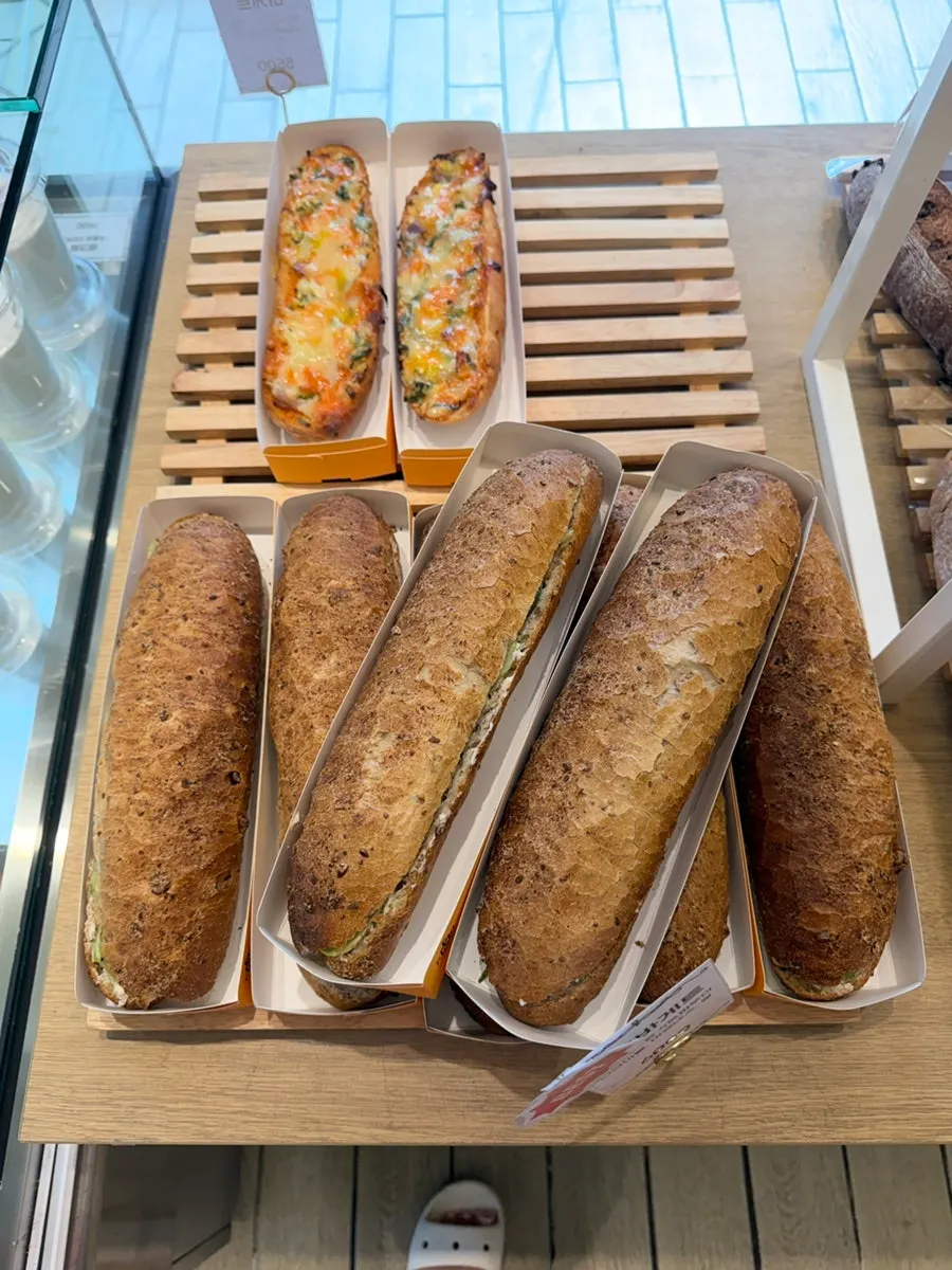 Close-up of Tomoru's olive ciabatta