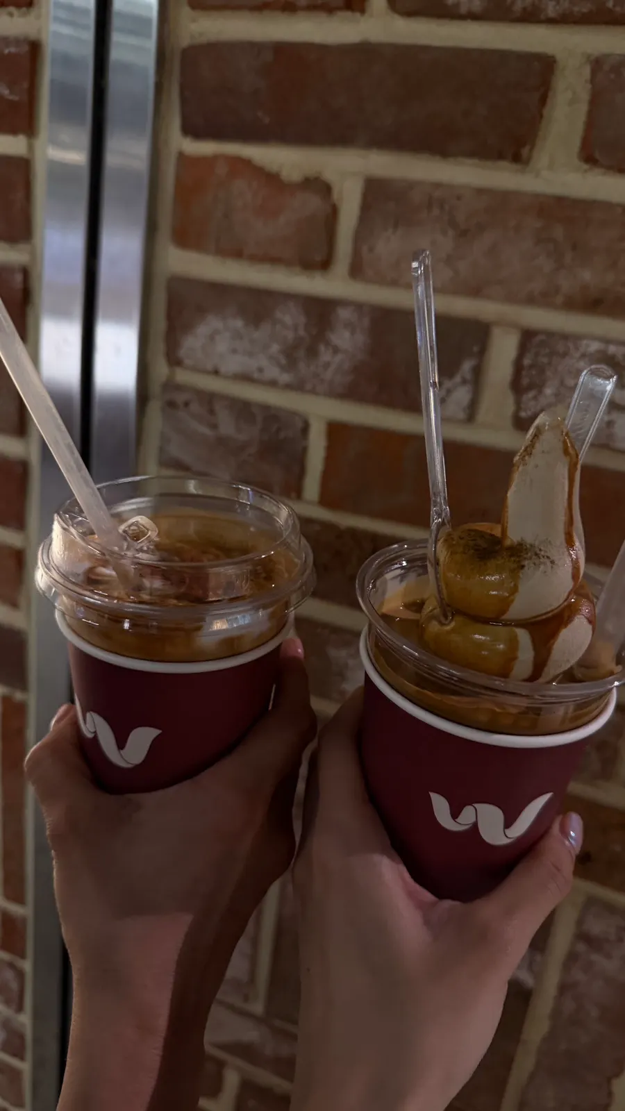 Mixing the ice cream and coffee together in the Wunder Gato
