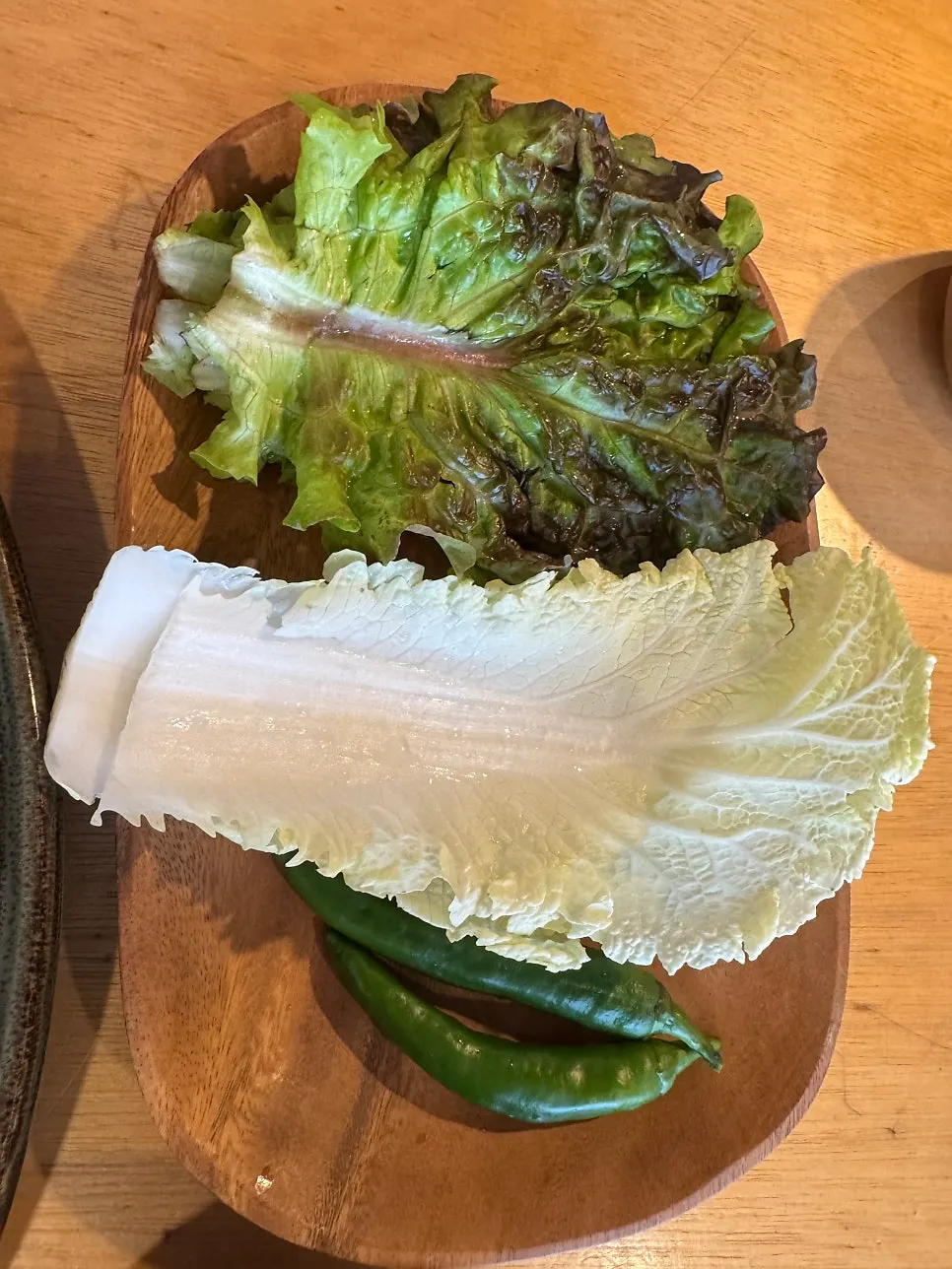 Basic side dish plates at Songjeongok