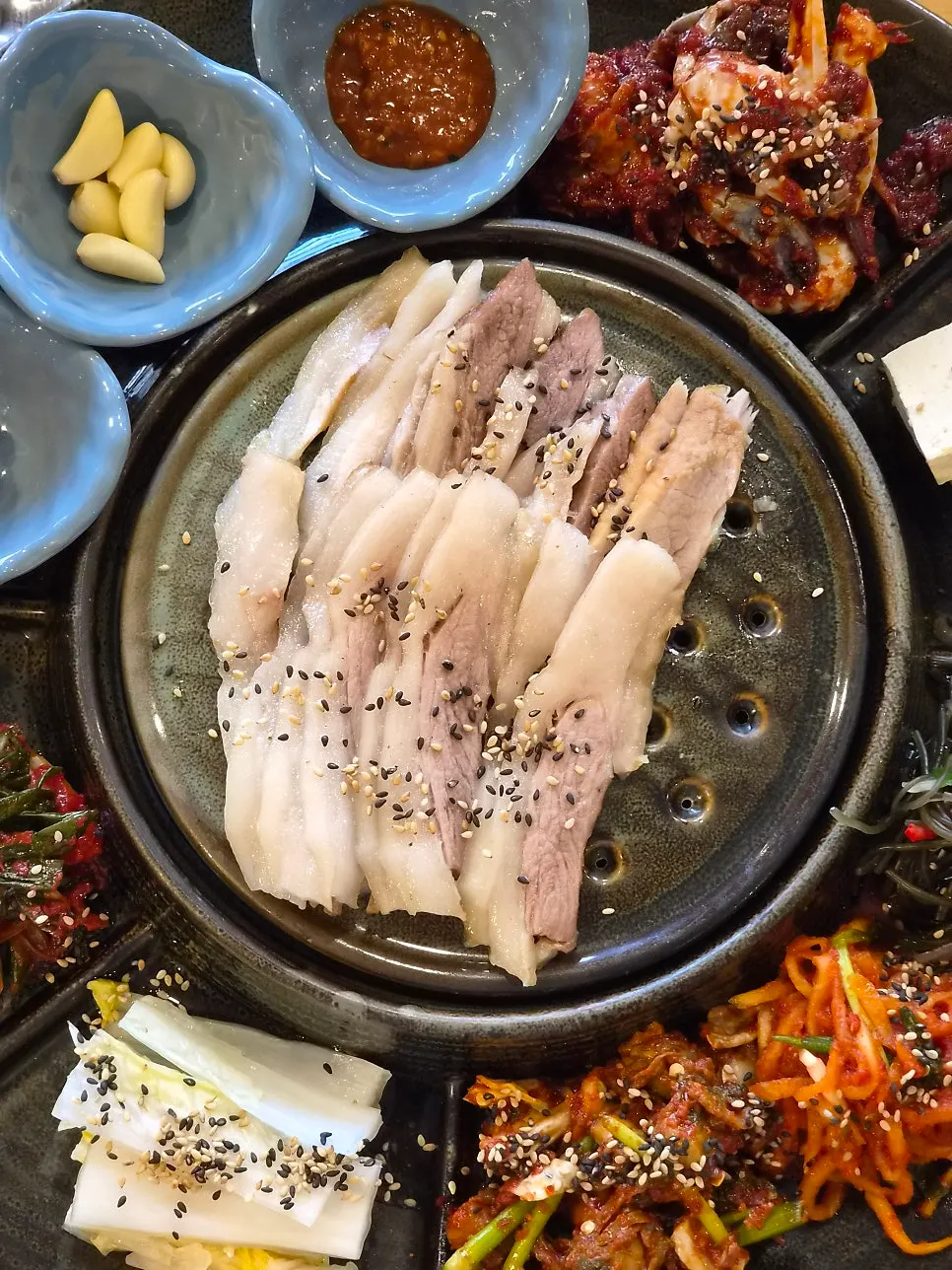 Plate of well-boiled gabrisal bossam