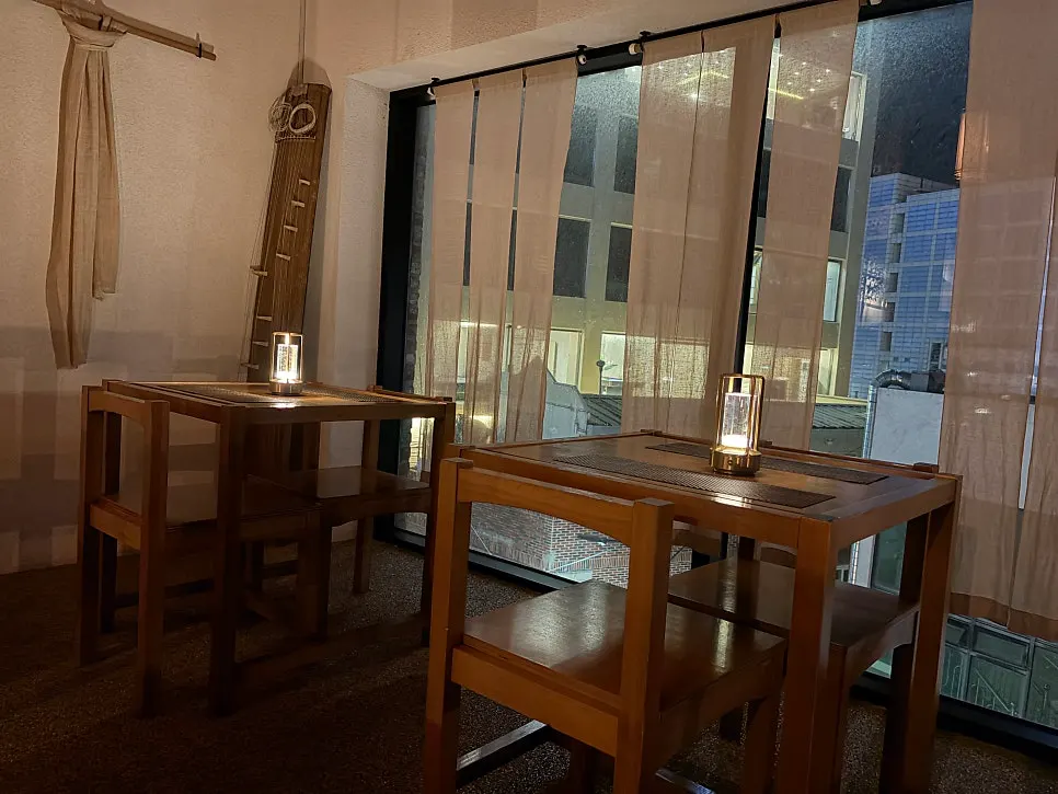 Suwolgyeonghwa's interior with soft lighting