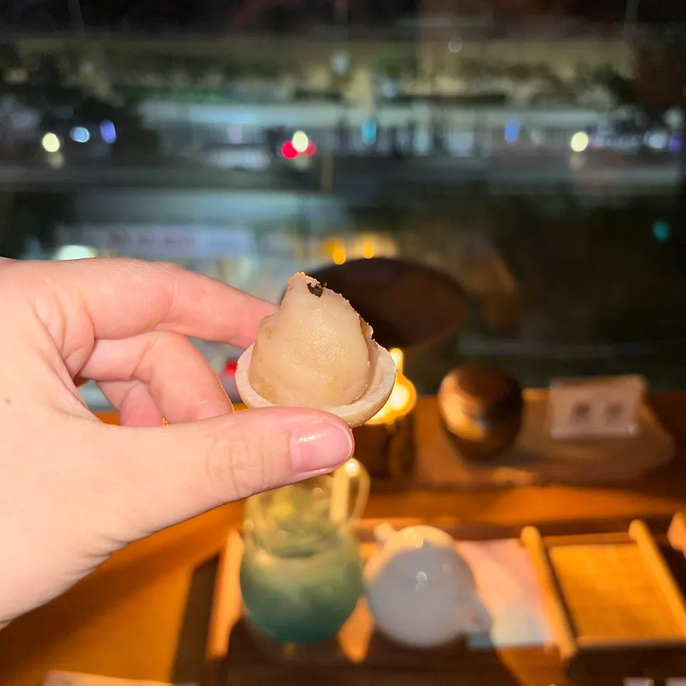 Table setting of the monaka dessert set Pungwol