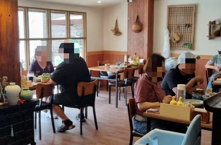 송정옥 내부 좌석 전경