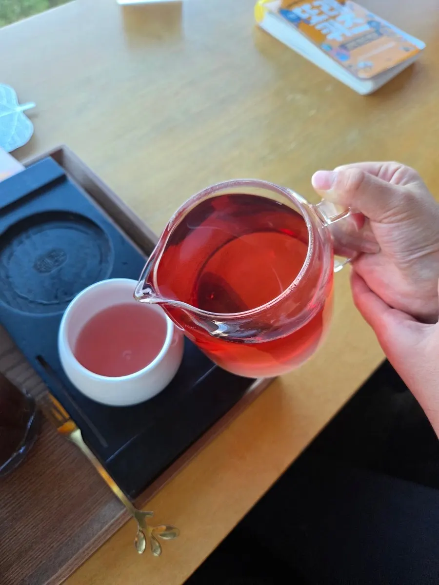 Lemon Sunset drink at Suwolgyeonghwa