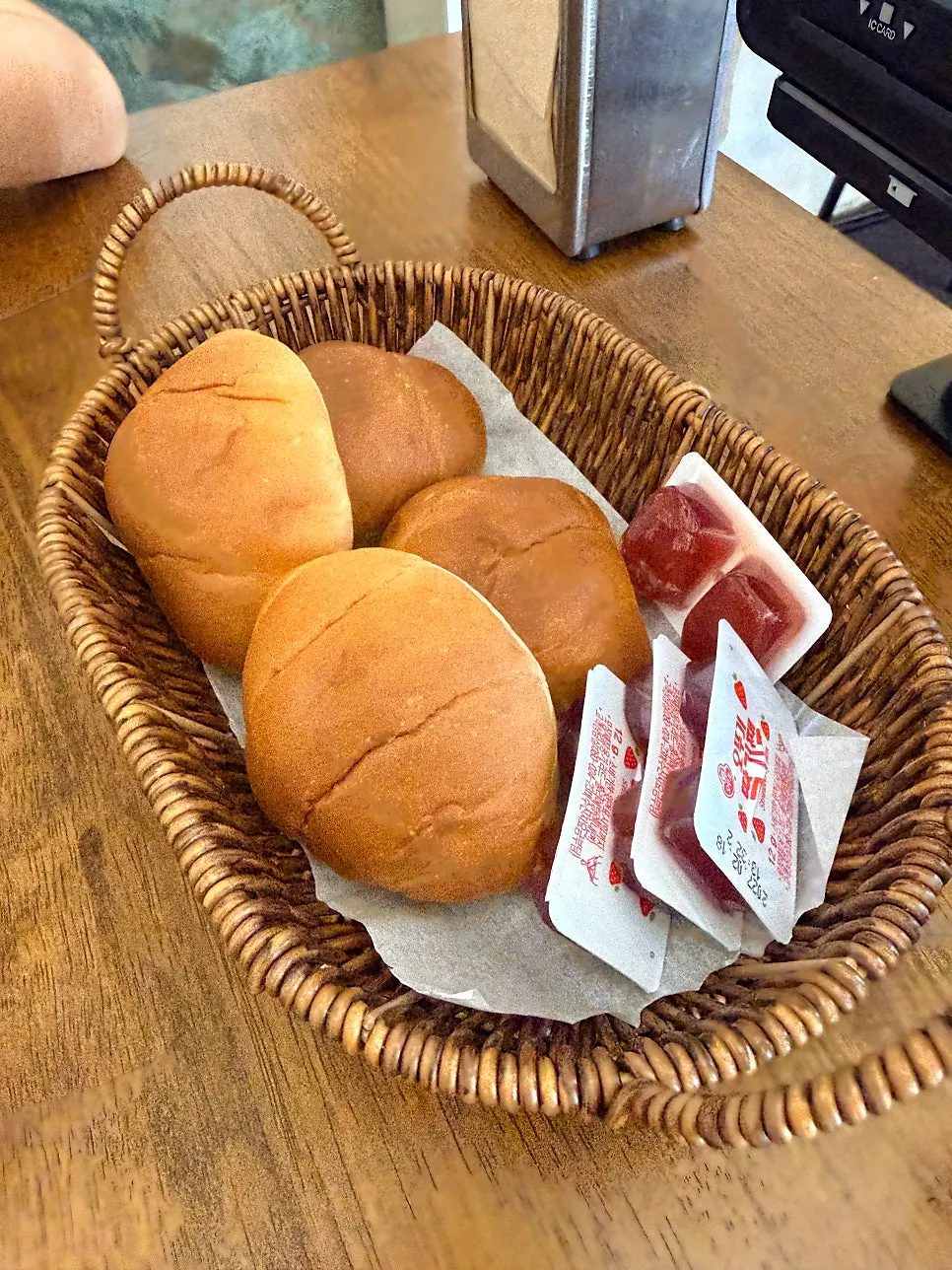 Table setting with both the cheese cutlet and gyeongyangsik pork cutlet ordered together