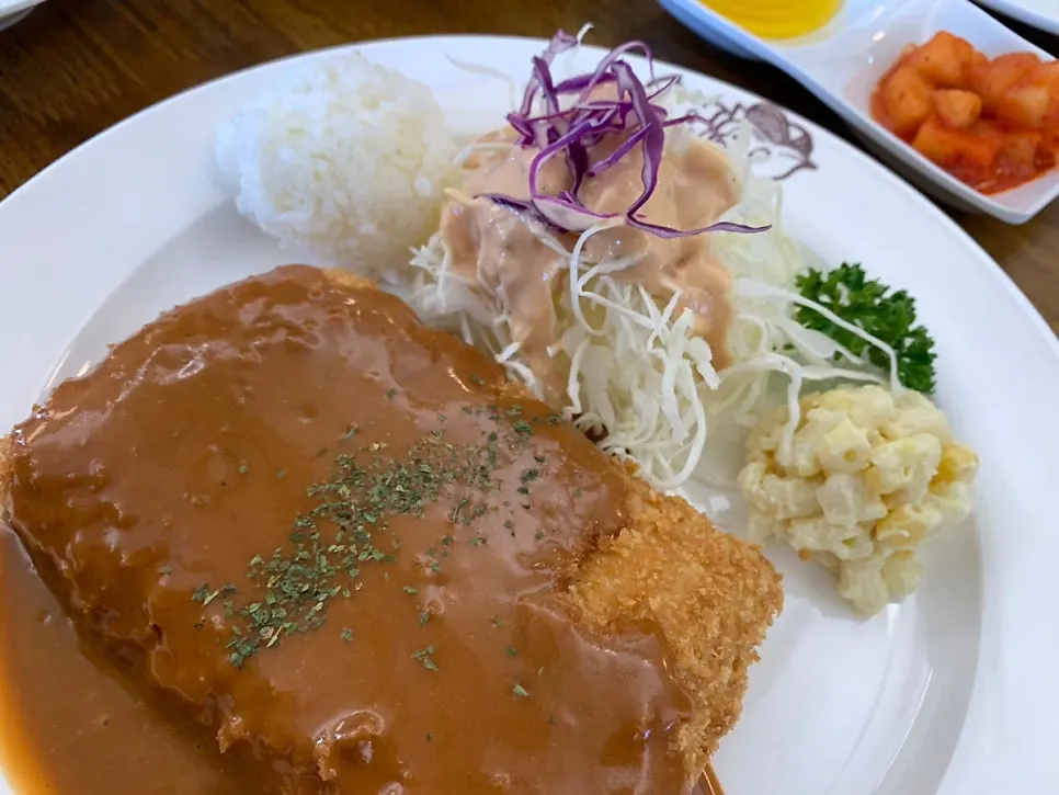 두툼한 치즈돈까스 단면