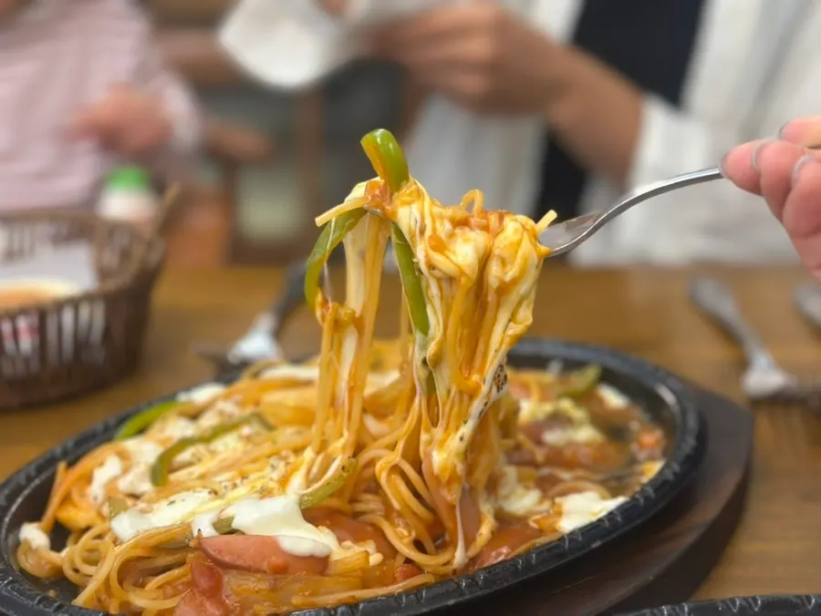 치즈 듬뿍 올라간 나폴리탄