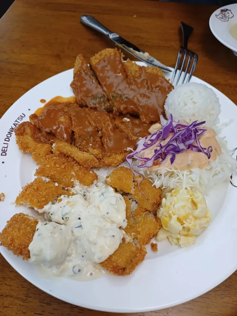 Western-style pork cutlet drizzled with brown sauce