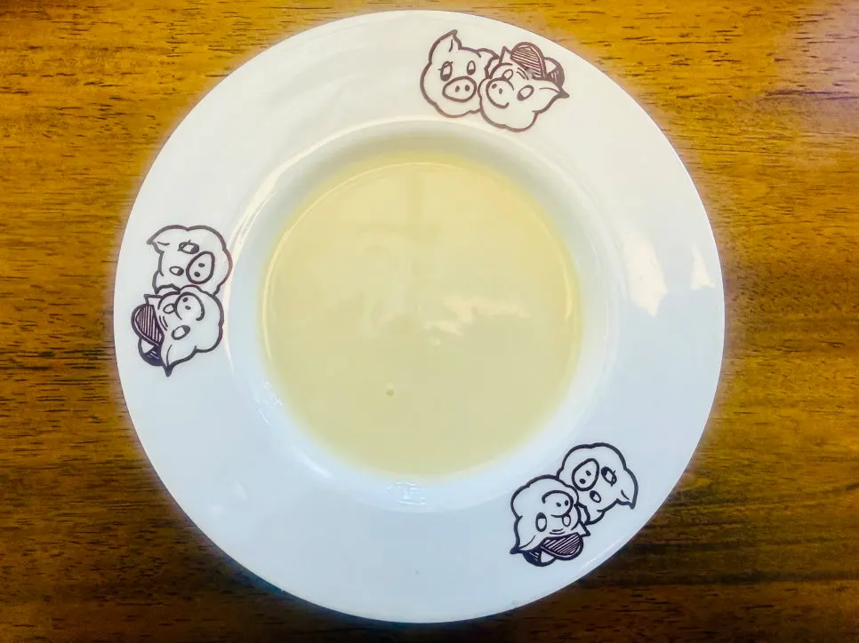 Cream soup served first as part of the gyeongyangsik course