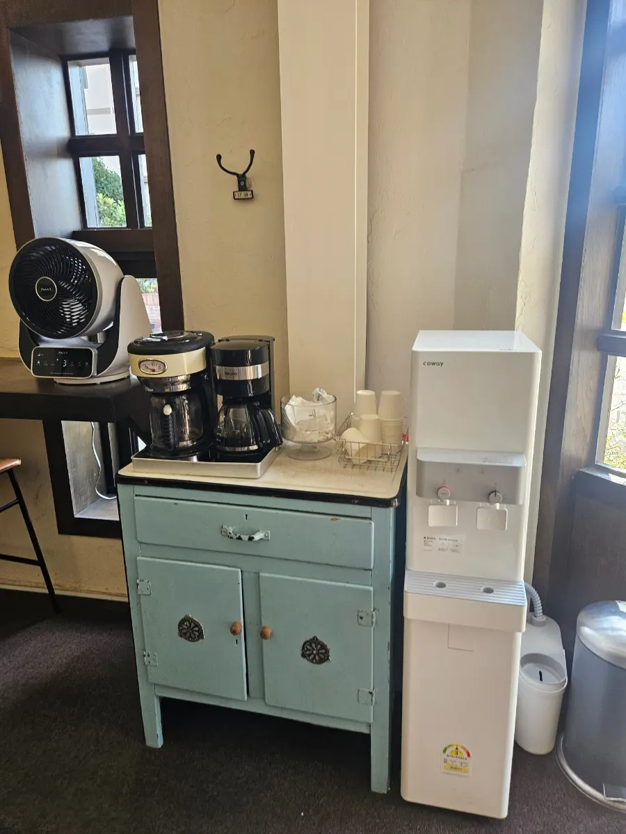 Self-serve water purifier at Deli Donkatsu