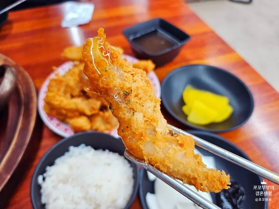 Bowl of rice mixed with leftover sauce