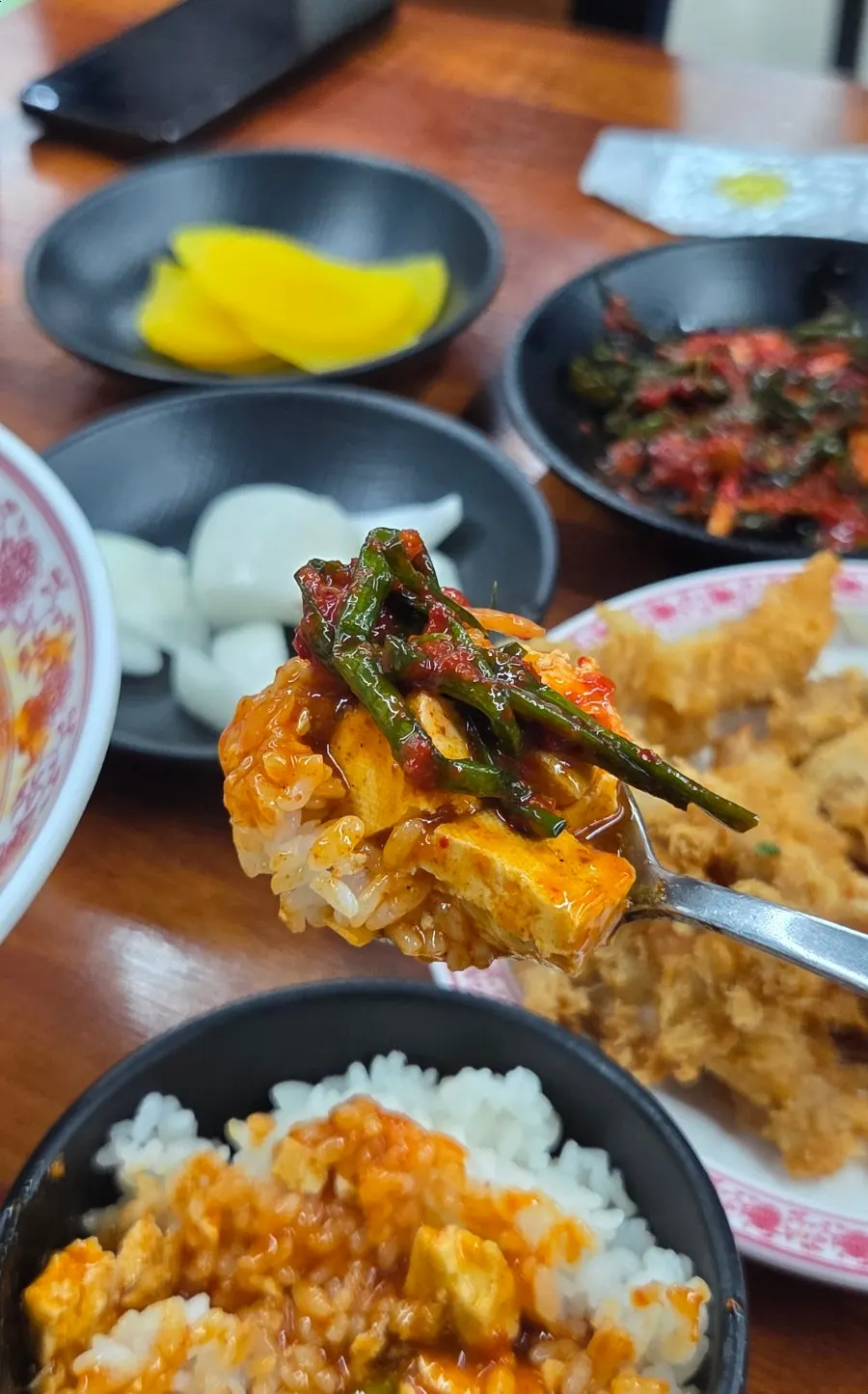 푸짐하게 담긴 마파두부