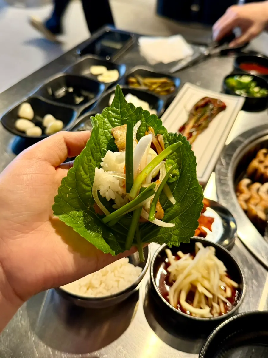 Eel wrap with pickled onion and garlic