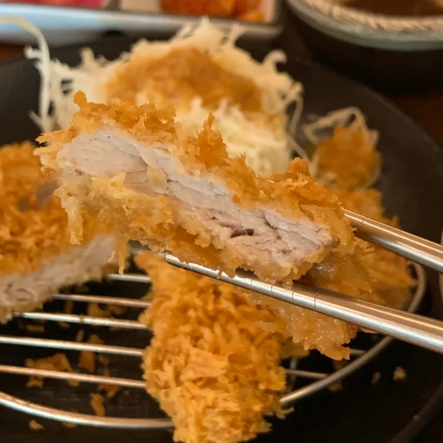 Cross-section of the sliced tenderloin cutlet