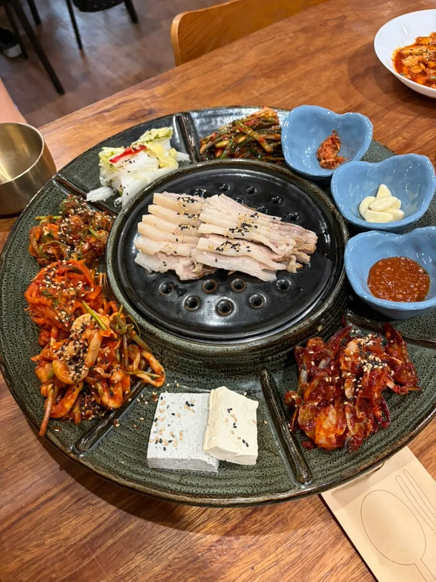 송정옥 기본찬 한상 차림