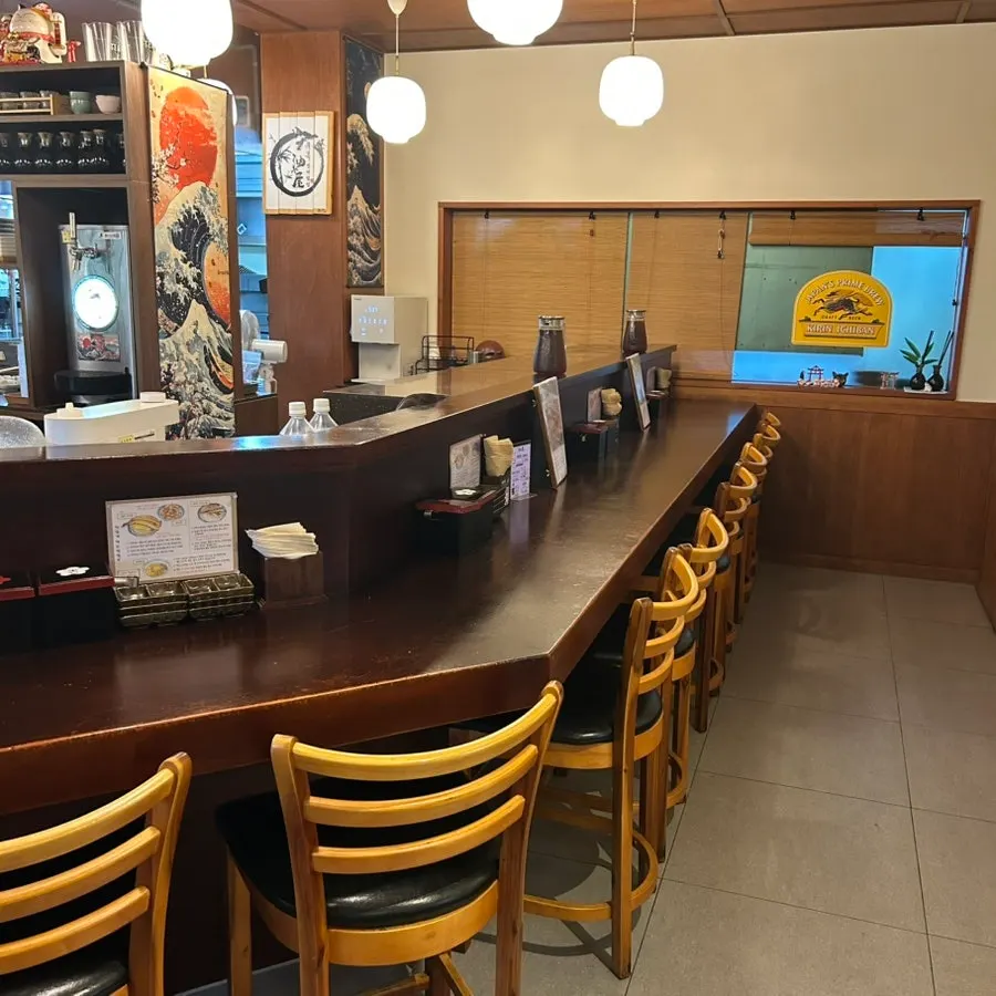 유옥 다찌석과 테이블석 사진