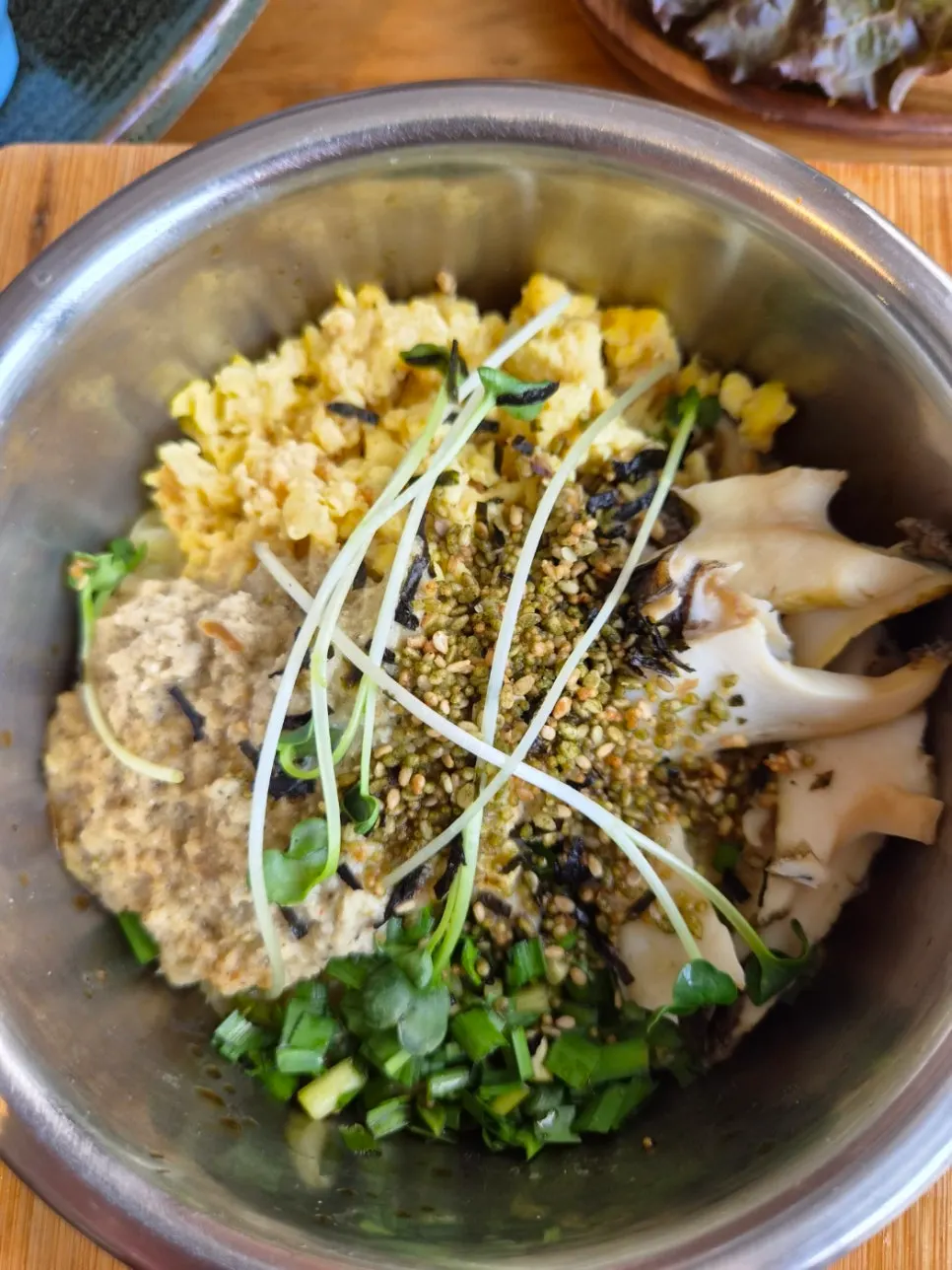 Garlic, chili, salted shrimp and ssamjang on the side