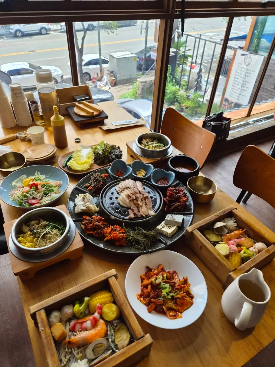 Pot rice with abalone and abalone liver