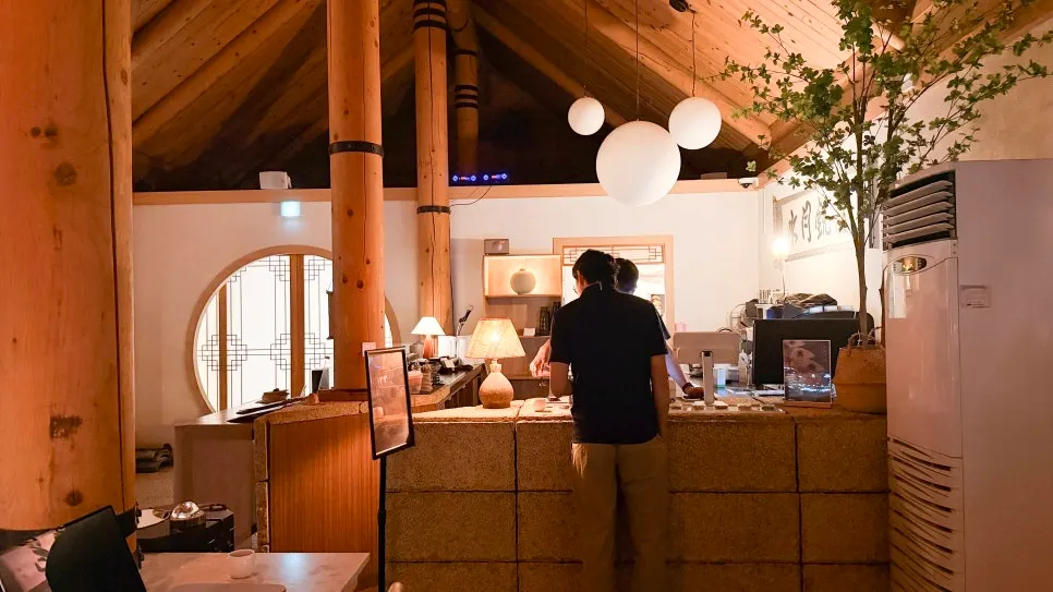 Suwolgyeonghwa menu looked over at the table