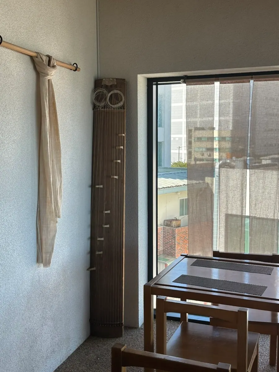 Interior view of the 4th floor at Suwolgyeonghwa