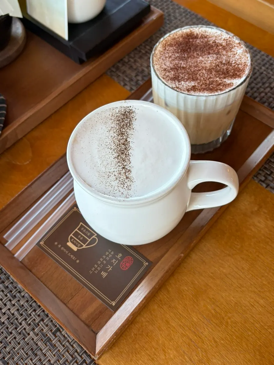 Dalbodre Box dessert with monaka and chapssaltteok