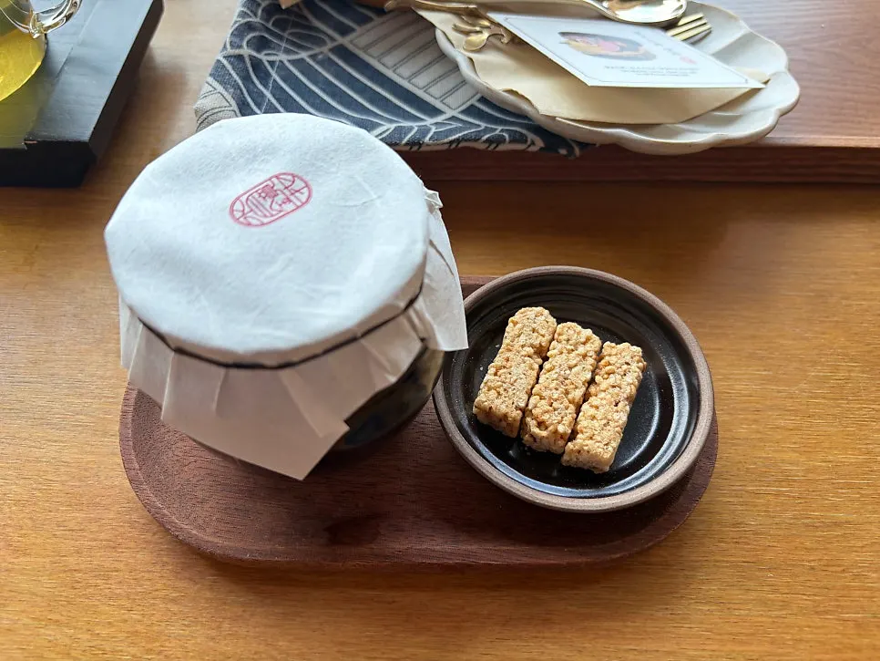 A cup of Bomulgyeol tea in a traditional teacup