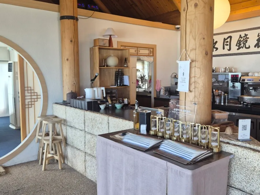 Blended tea introductions displayed in front of the counter