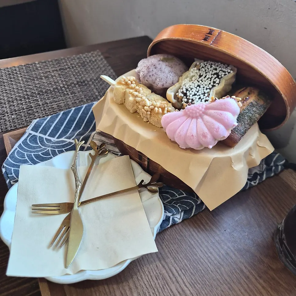 아이스 미국식가배와 디저트