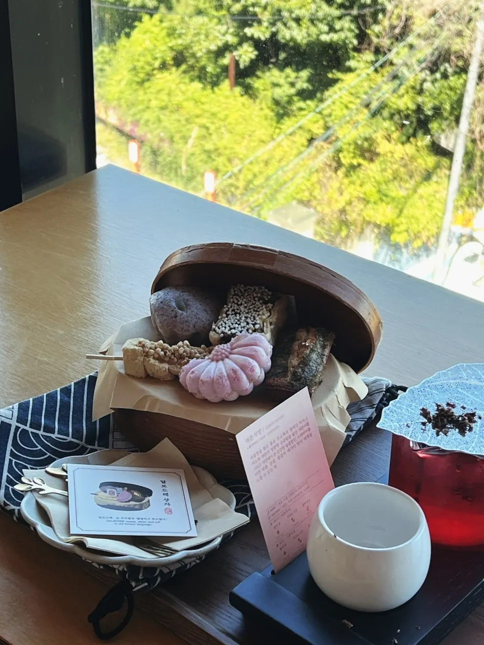 수월경화 달보드레 상자 다과 구성