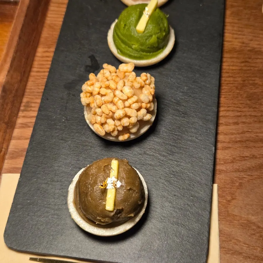 Plate of four kinds of Pungwol monaka dessert