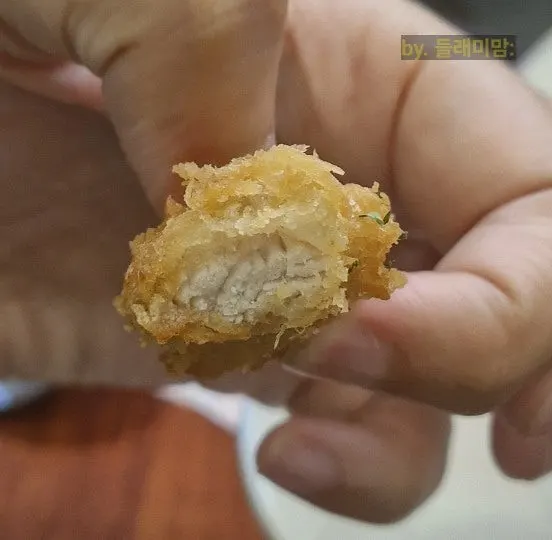 Tangsuyuk showing the ratio of batter to meat