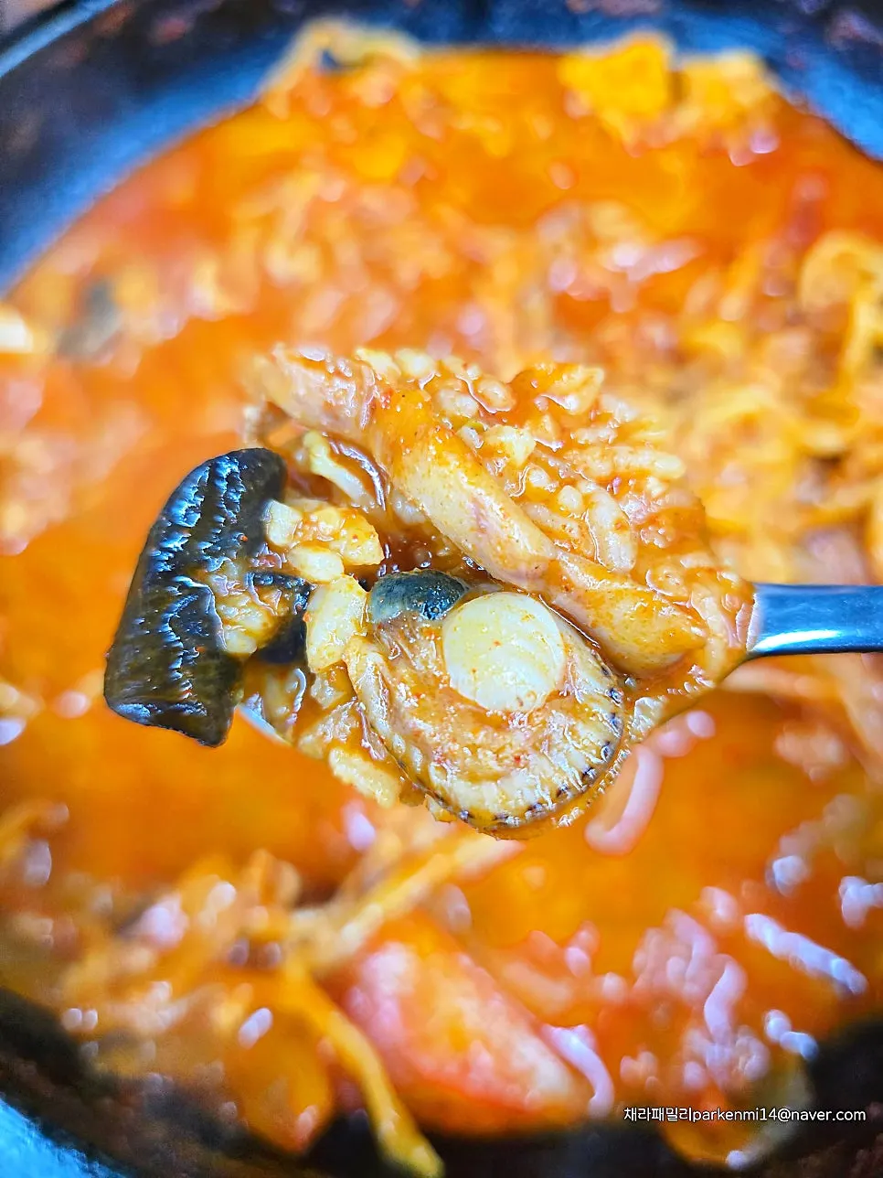 Songjeong Dol Jjamppong on a Songjeong Beach meal route