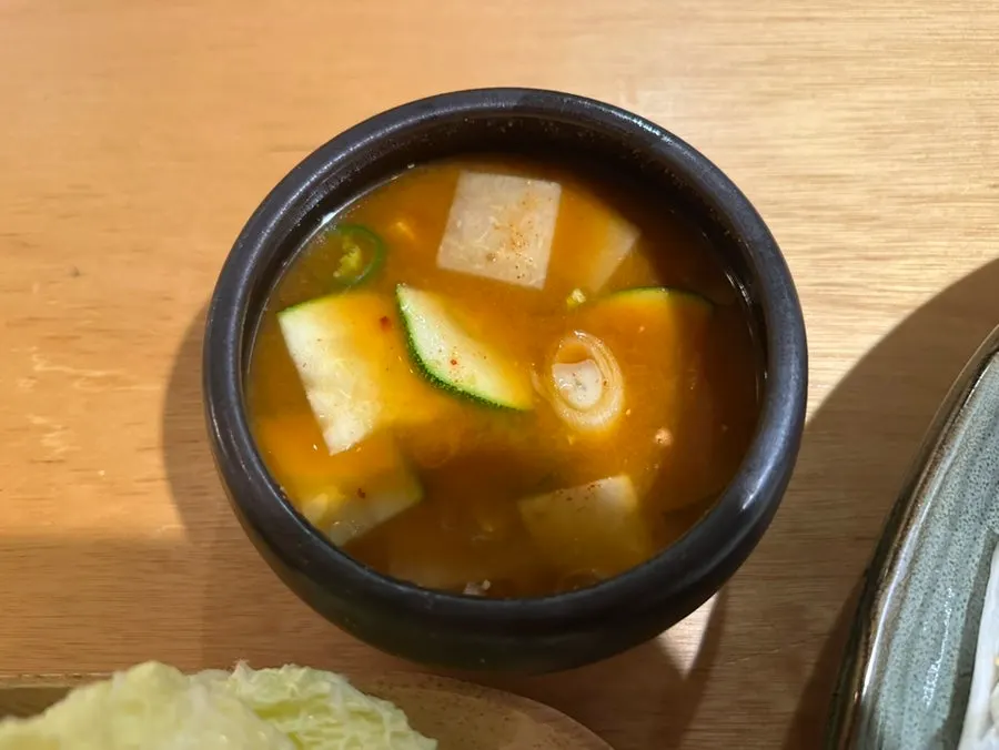 숭늉에 말아 먹는 남은 솥밥