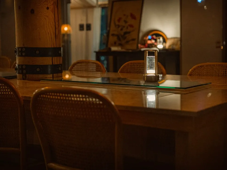Central group table and seats for two