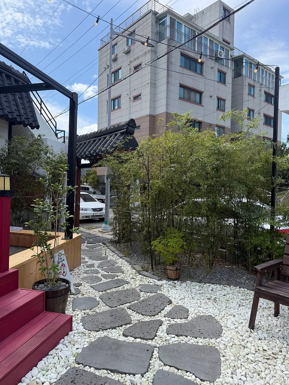 The way to Yuok near Songjeong Beach