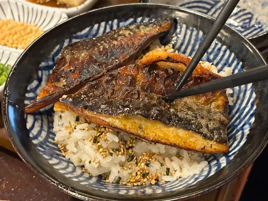 Eel rice bowl eaten as ochazuke with broth poured over it