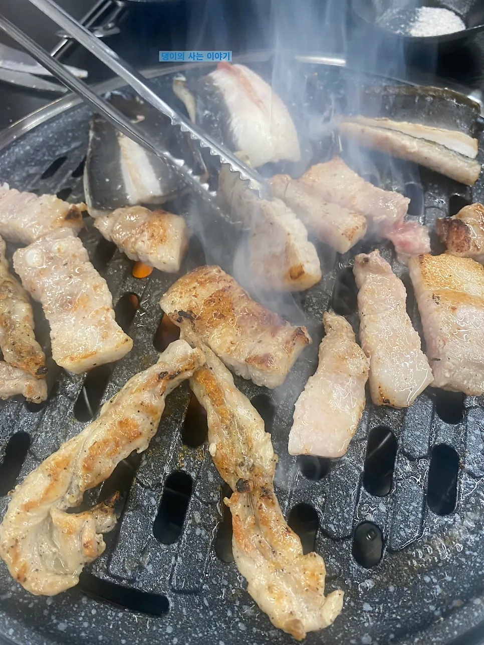 Grilled freshwater eel eaten for dinner in Saesol-dong