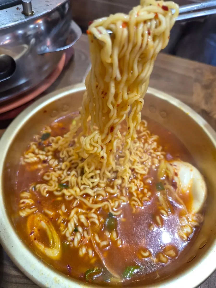Chewy ramyeon ordered to finish the meal