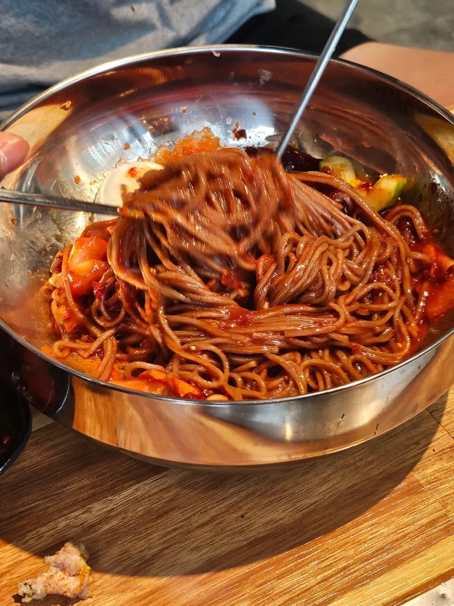 메밀 물막국수 면발