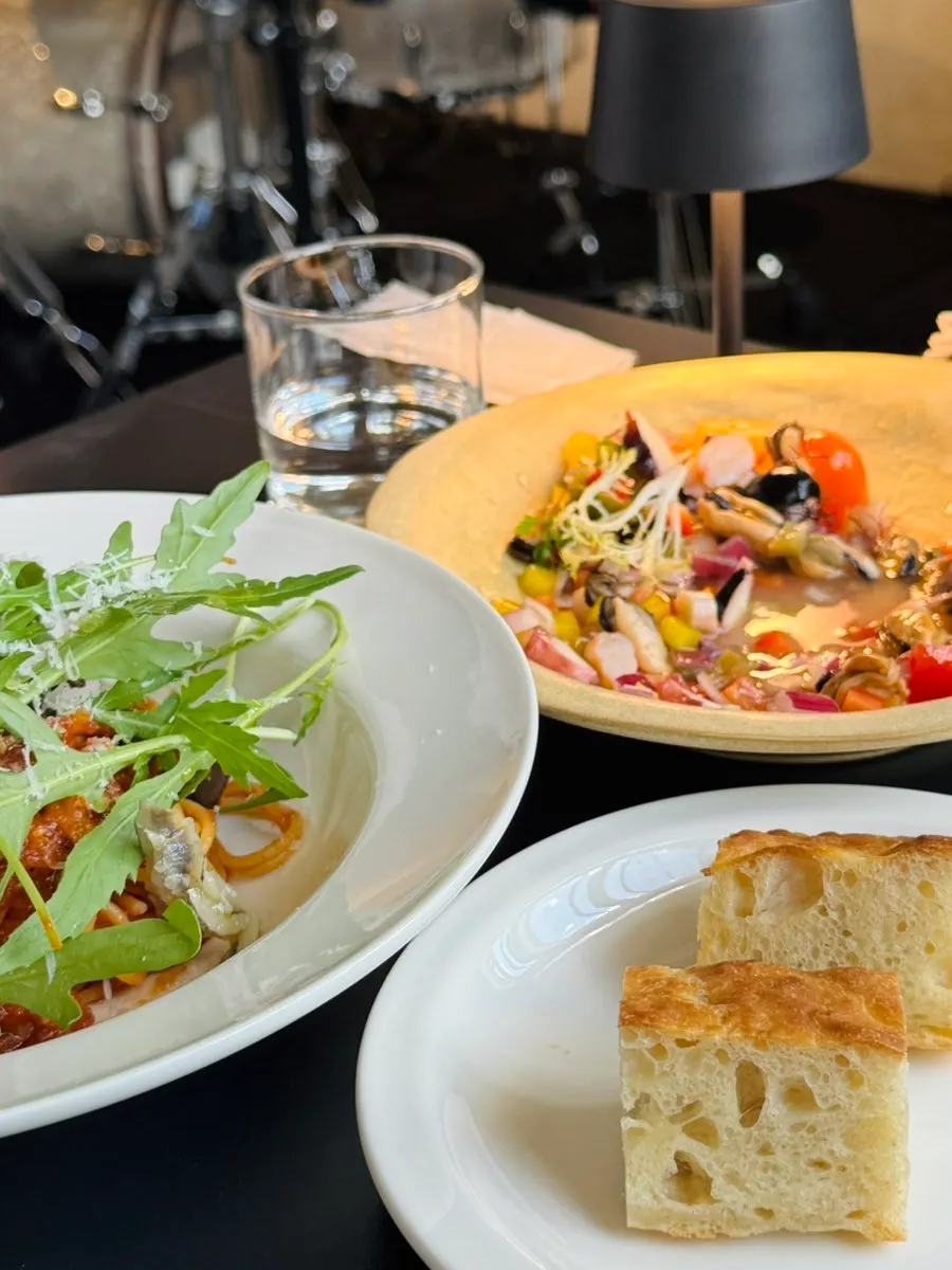 Pasta and tableware on the table