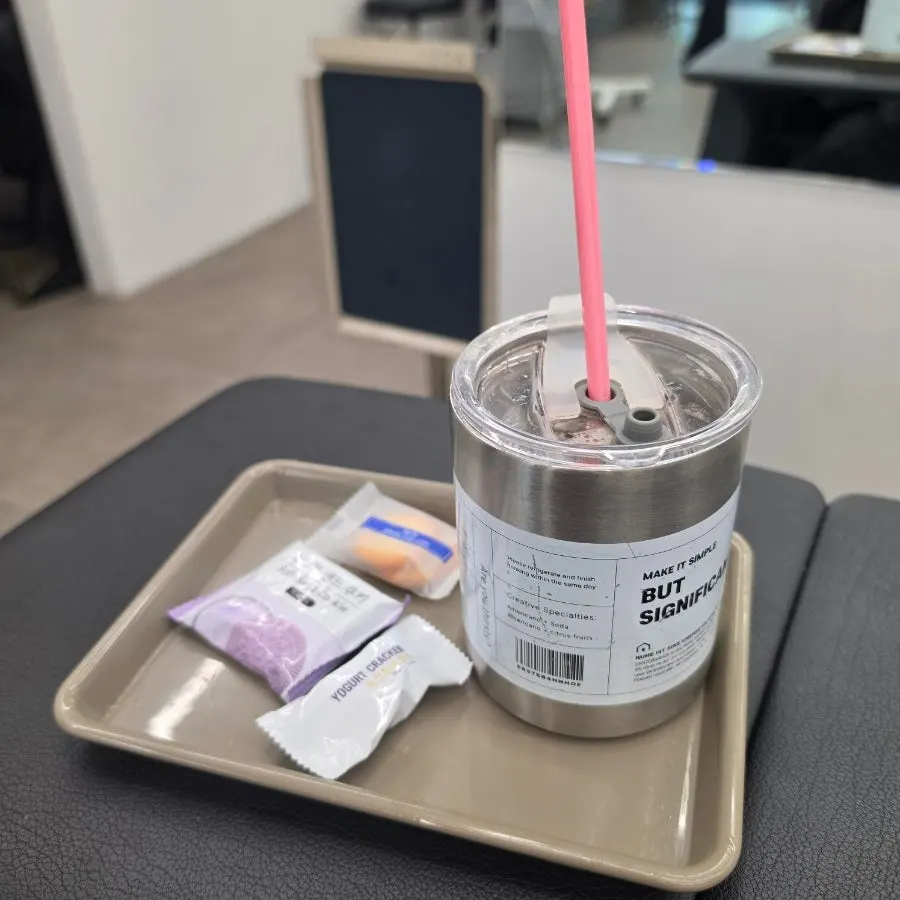 콤부차와 쿠키 서비스