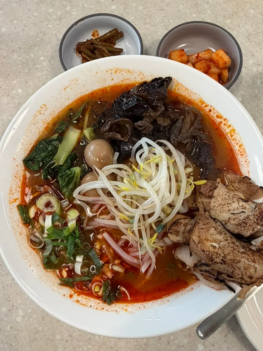 치킨차슈마라라멘 한 그릇